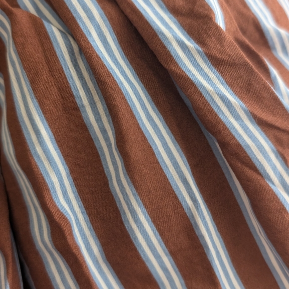 NWOT Brown & Blue Striped Tie Front Babydoll Blouse S - Picture 8 of 8